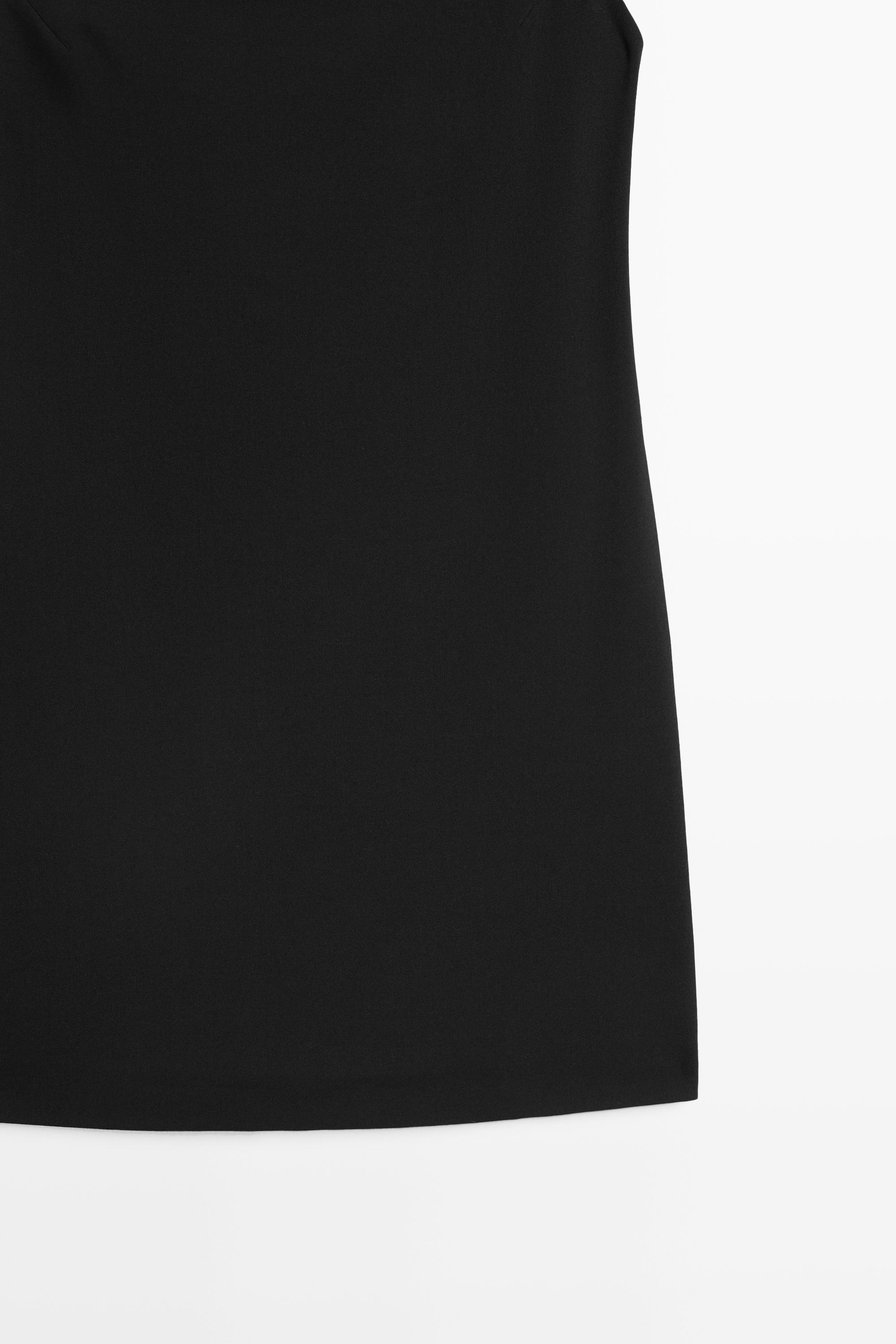 Boat neck mini dress